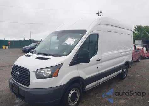 2017 Ford Transit-250 из США, поврежденный, VIN 1FTYR2XM9HKA20048